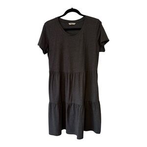FarWest Short-Sleeve Crewneck Tiered Dress With Pockets - Size Large